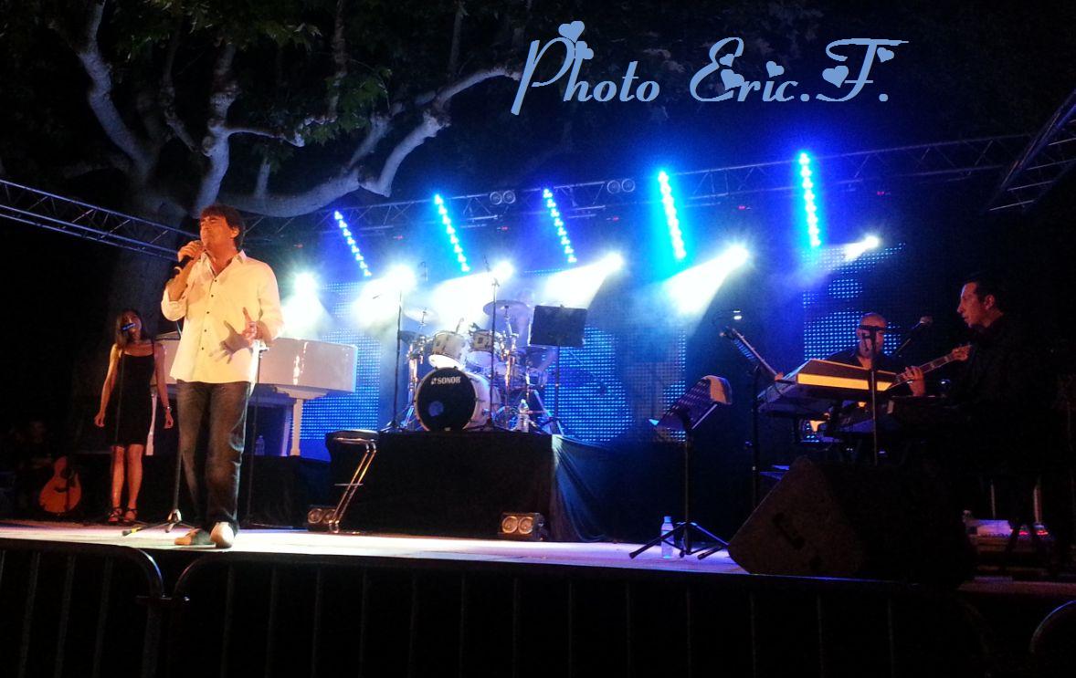 Claude Barzotti en concert à Malemort du Comtat (84) le 4 août 2013