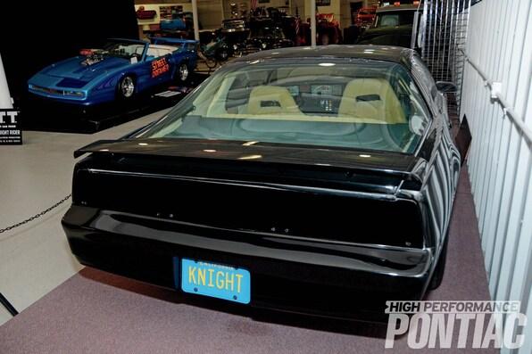 K.I.T.T.’s custom rear-end treatment was limited to a blacked-out transparent panel bolted on over the stock ’82 Trans Am taillights. All Pontiac and Trans Am identification was removed from the entire car, inside and out. Details such as this were worked out between studio designer Michael Scheffe and Pontiac’s design chief John Schinella.